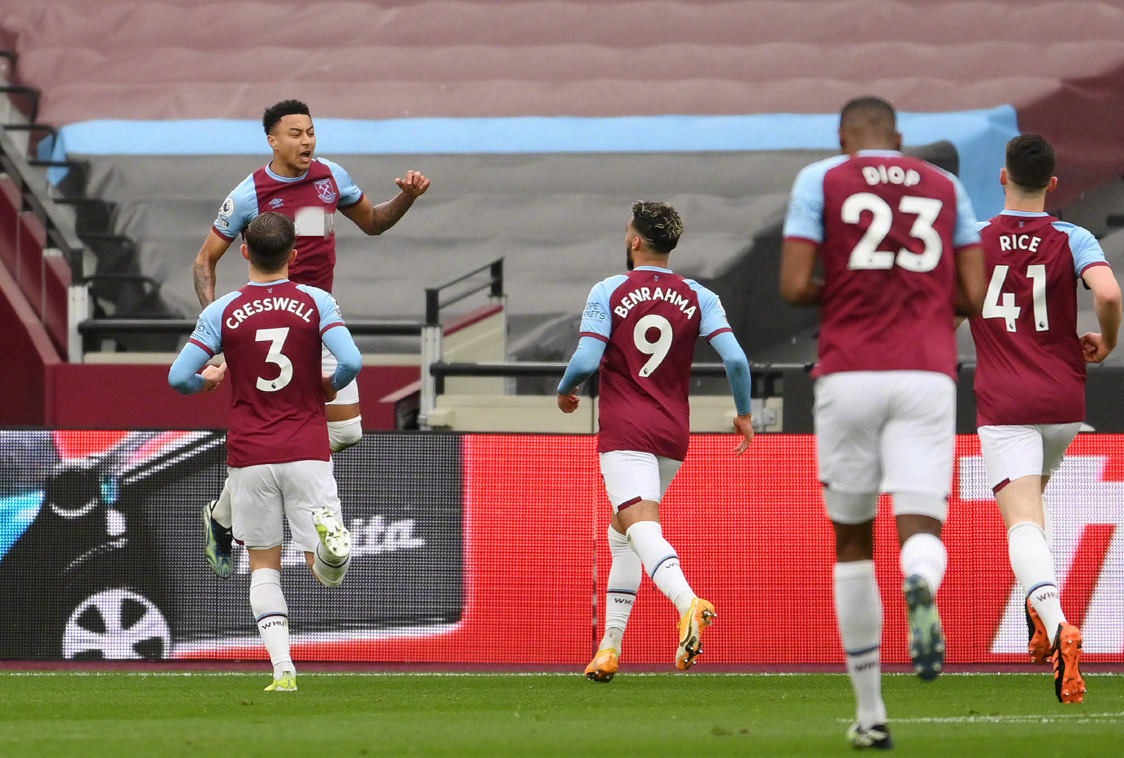 鄂竞技充满 鄂竞技充满